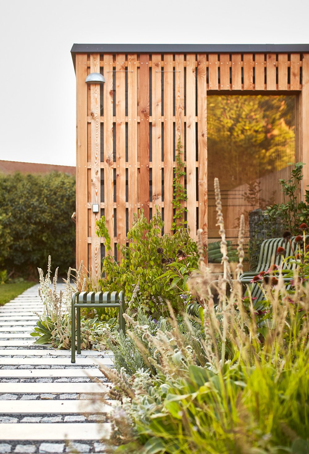 sauna s výhledem do malá zahrady